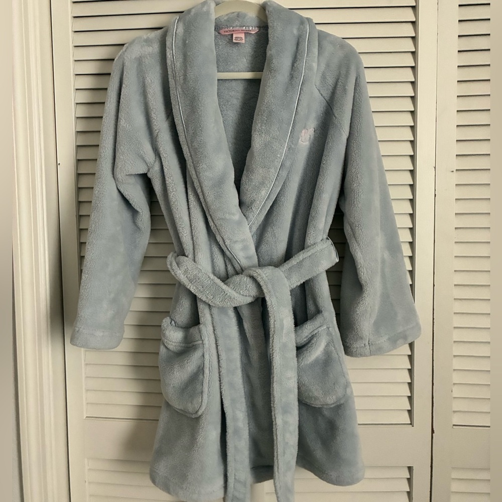 Victoria's Secret “Love” Soft Gray Fleece Robe